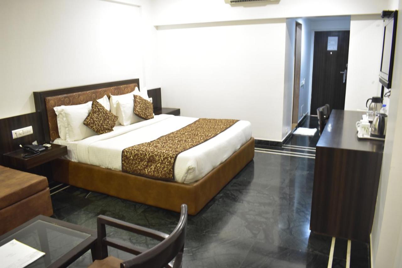 Shilpi Hill Resort Saputara Bagian luar foto